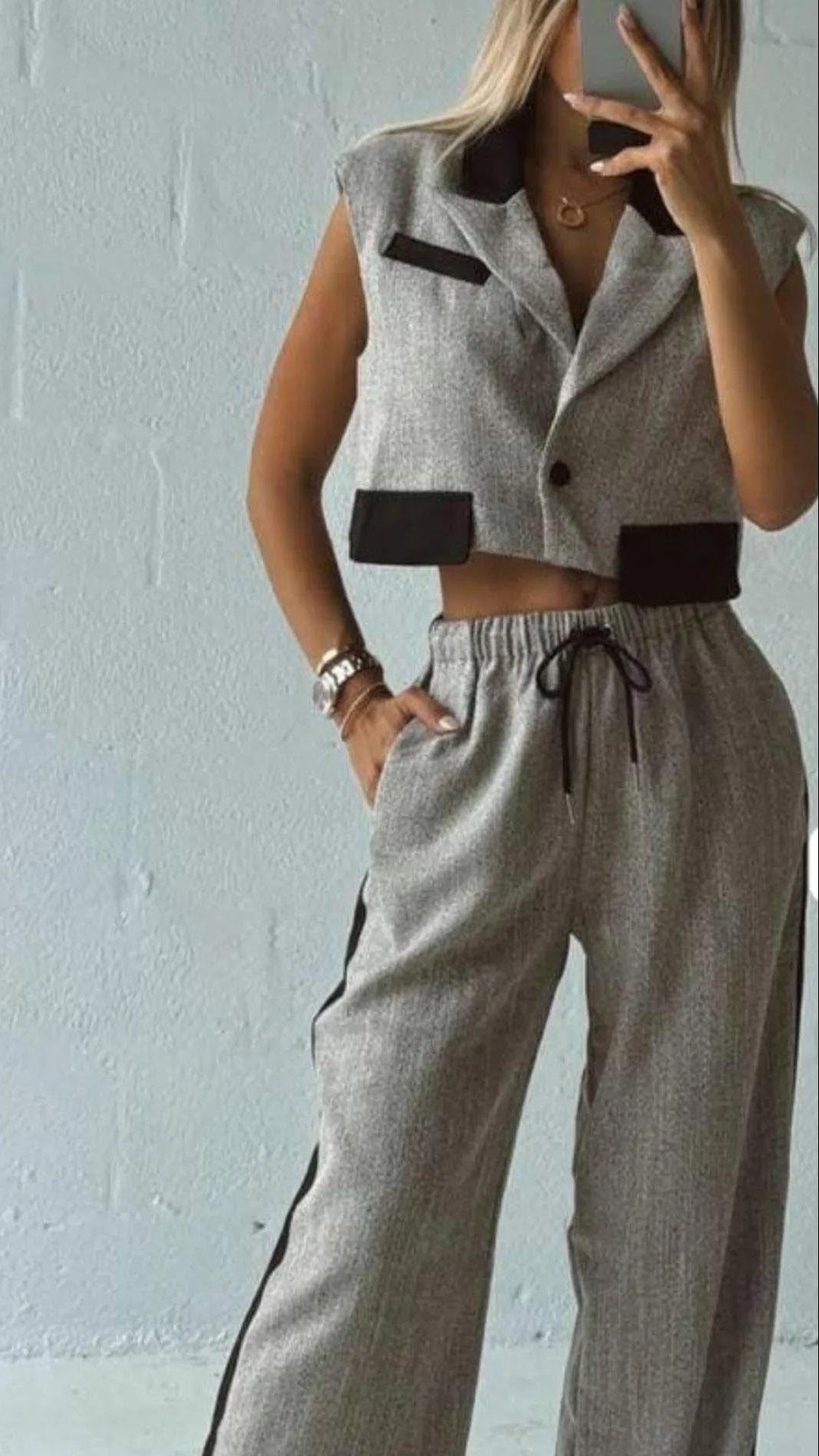 Set pantalón con blusa crop bicolor