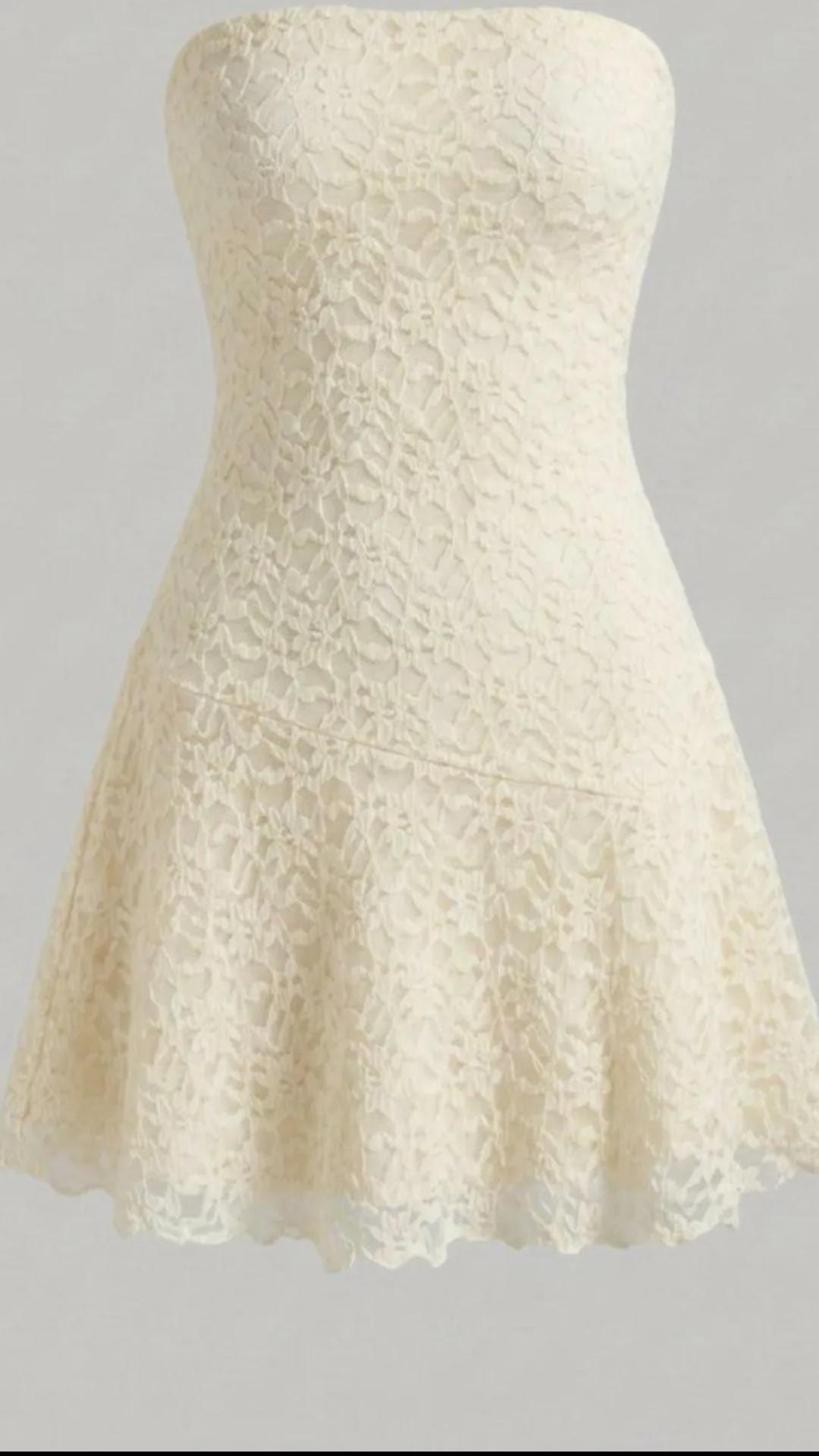 Vestido strapless encaje ivory