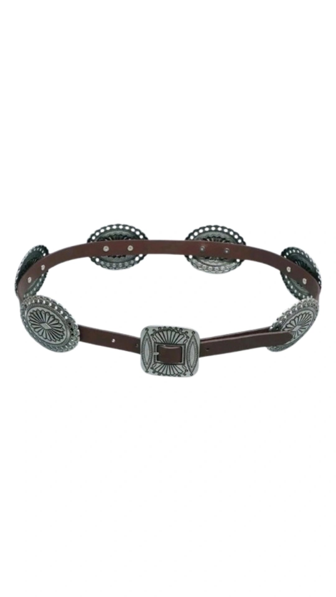 Cinturón marrón con óvalos plata