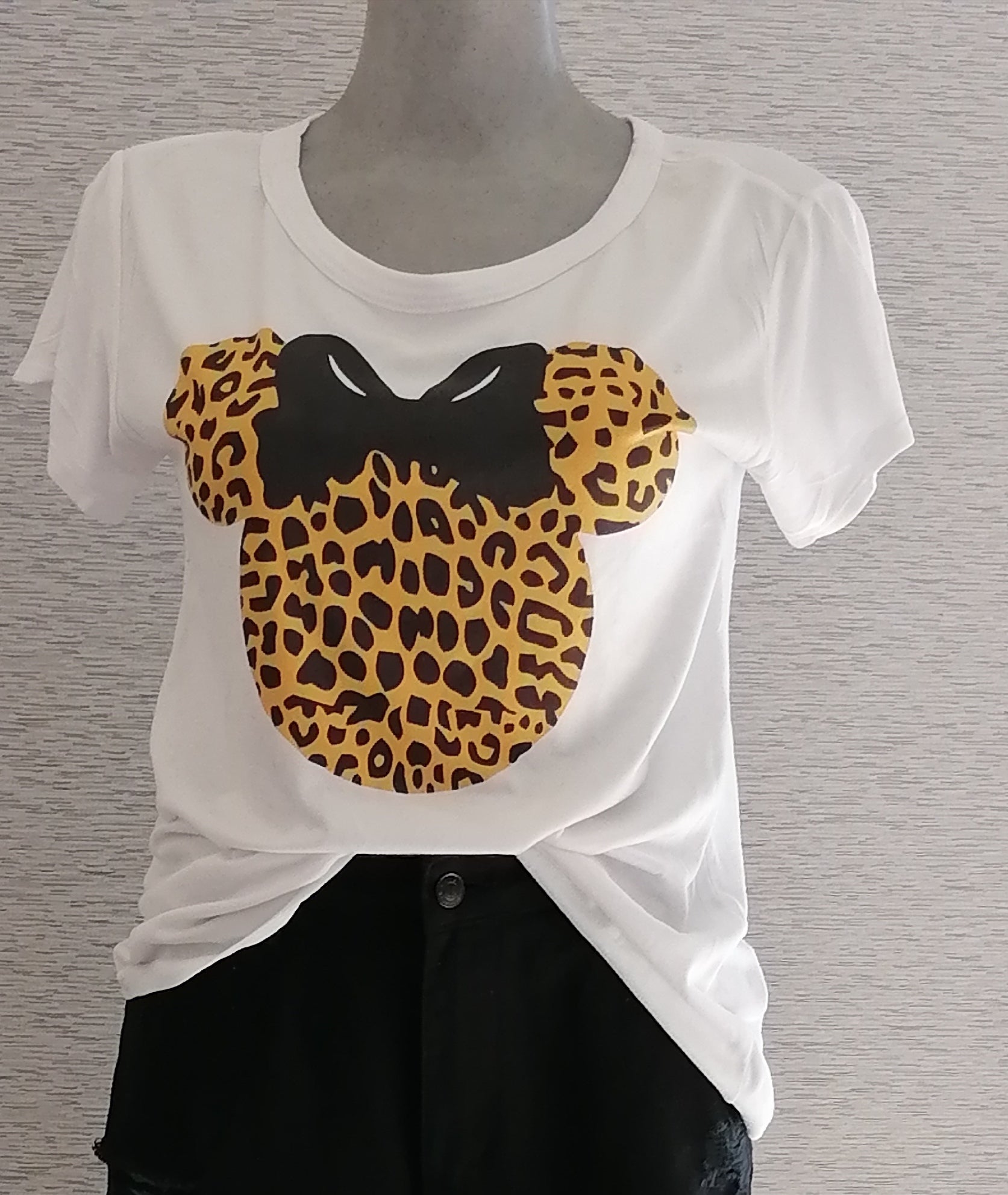 Playera Animal print Minnie