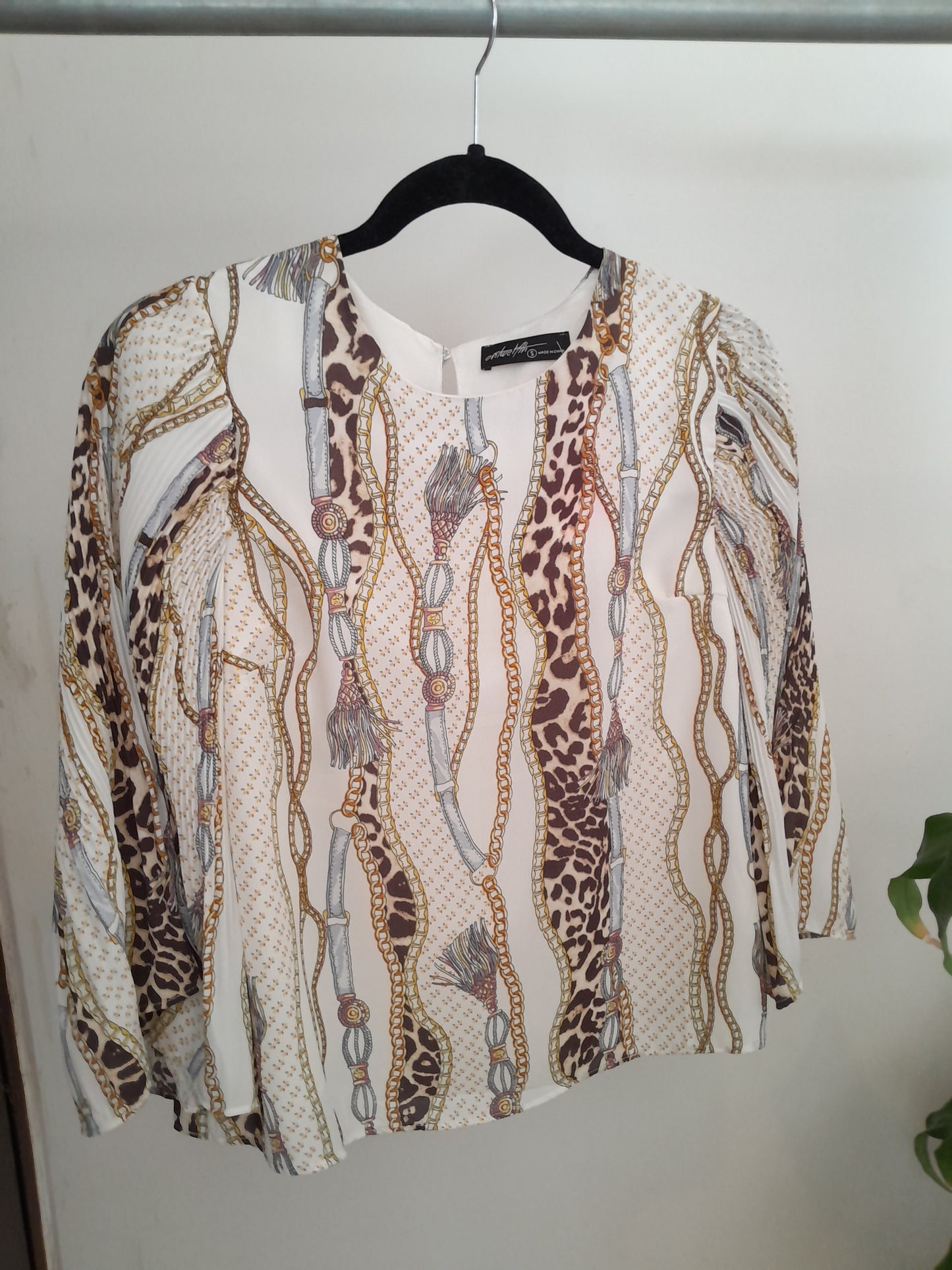 Blusa animal print cadenas