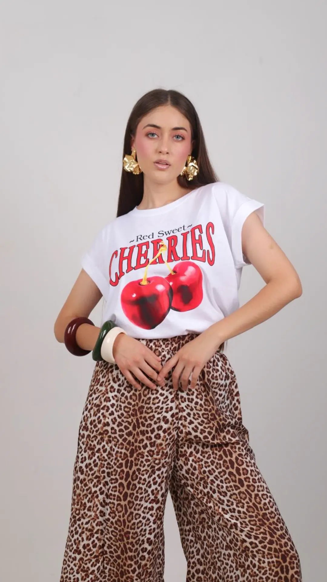 Playera cerezas