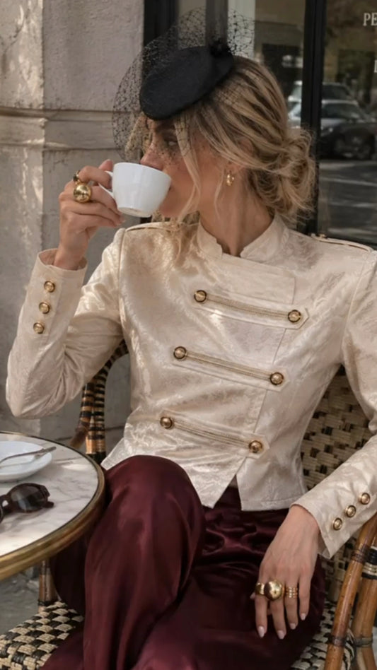 Jacket Napoleón beige con dorado