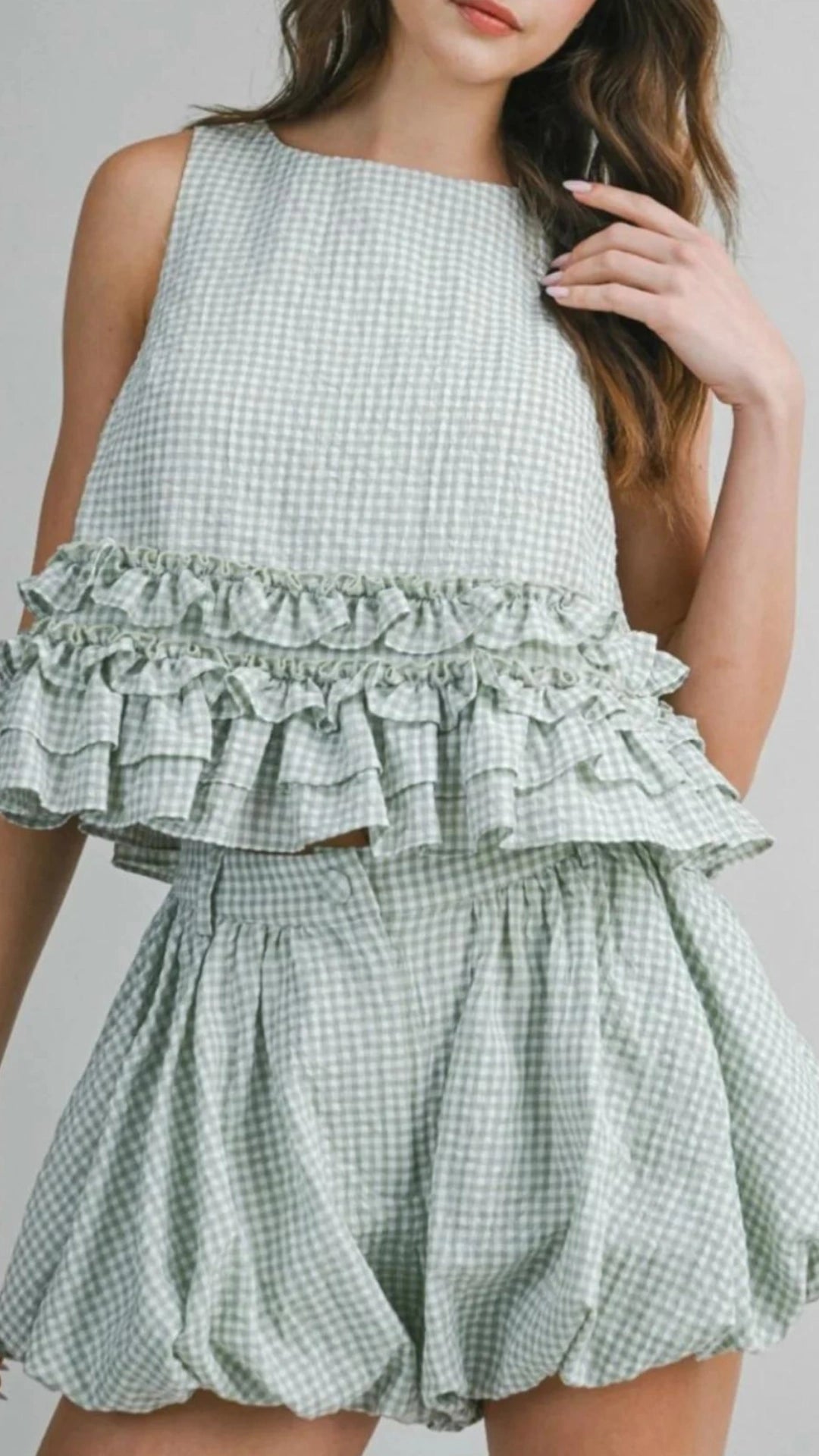 Set short globo y blusa estampado vichy verde