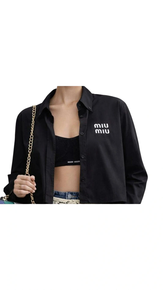 Set top y camisa miu miu negra