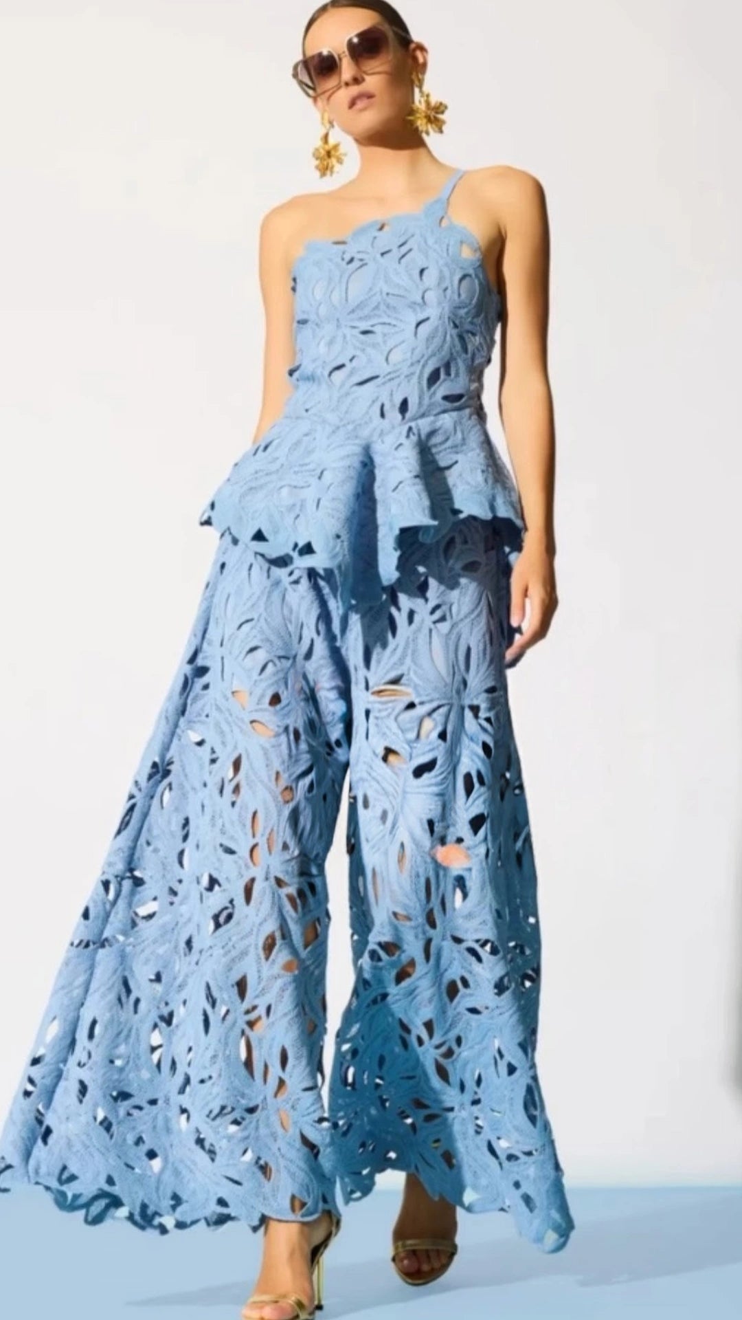 Set encaje pantalón y blusa azul