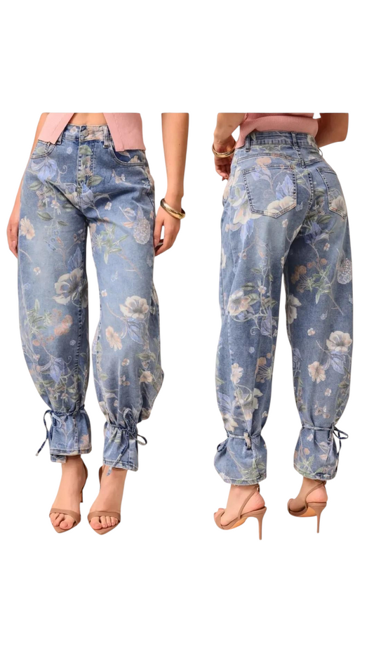 Jeans barrel flores ajuste tobillo