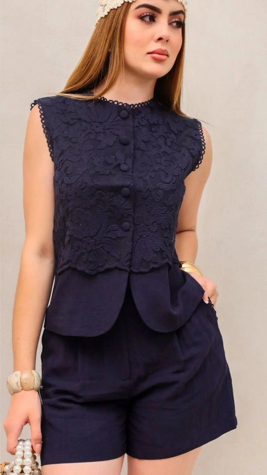 Set short blusa con encaje marino