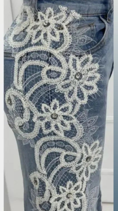 Jeans con encaje