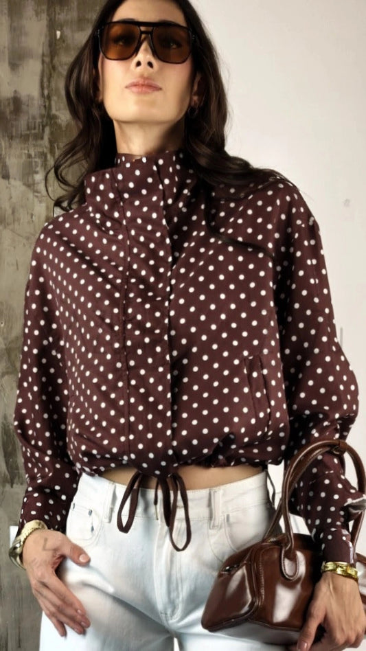 Chaqueta lunares color marrón